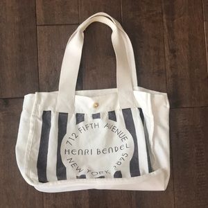 Henri Bendel 100% authentic beach bag